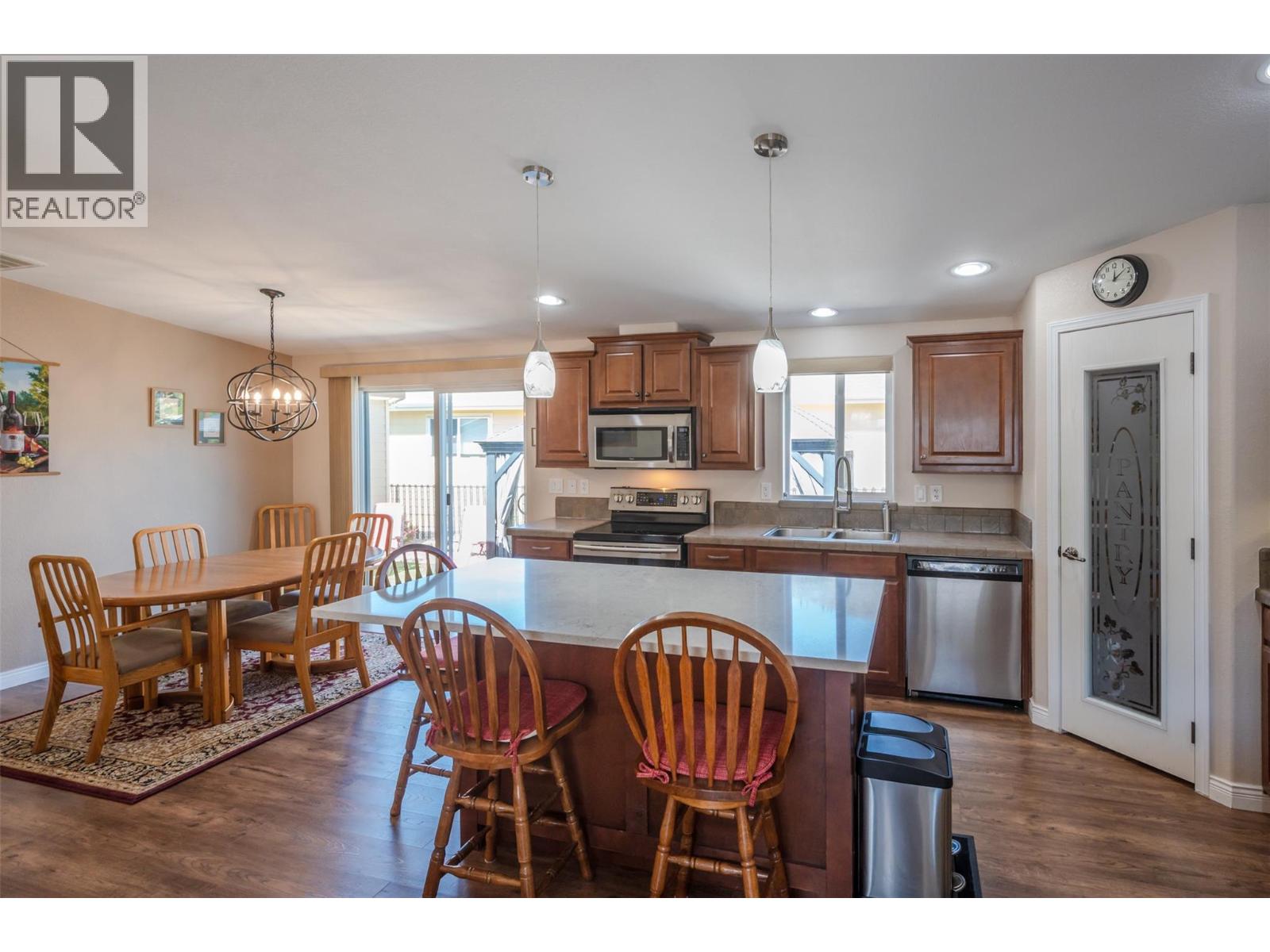 8300 Gallagher Lake Frontage Road Unit# 55, Oliver, British Columbia  V0H 1T2 - Photo 7 - 10368922