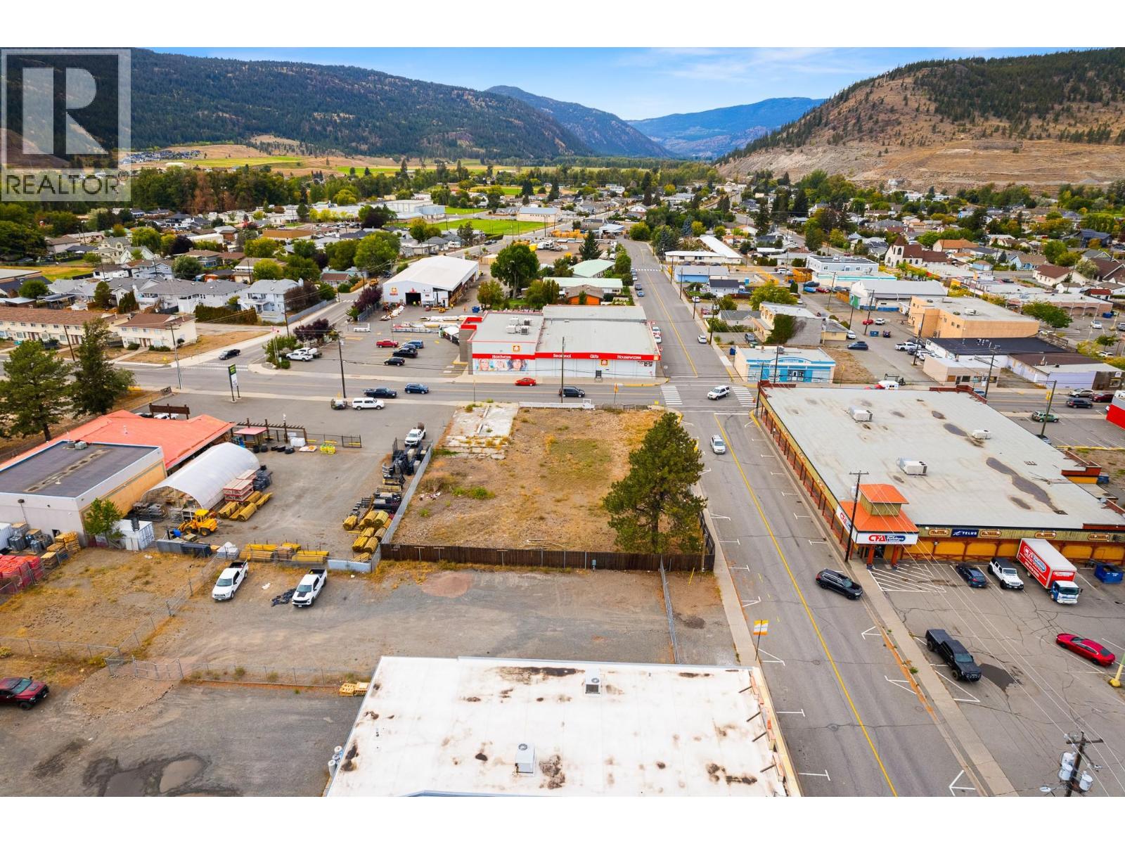 1740 Voght Street, Merritt, British Columbia  V1K 1B8 - Photo 12 - 10368965