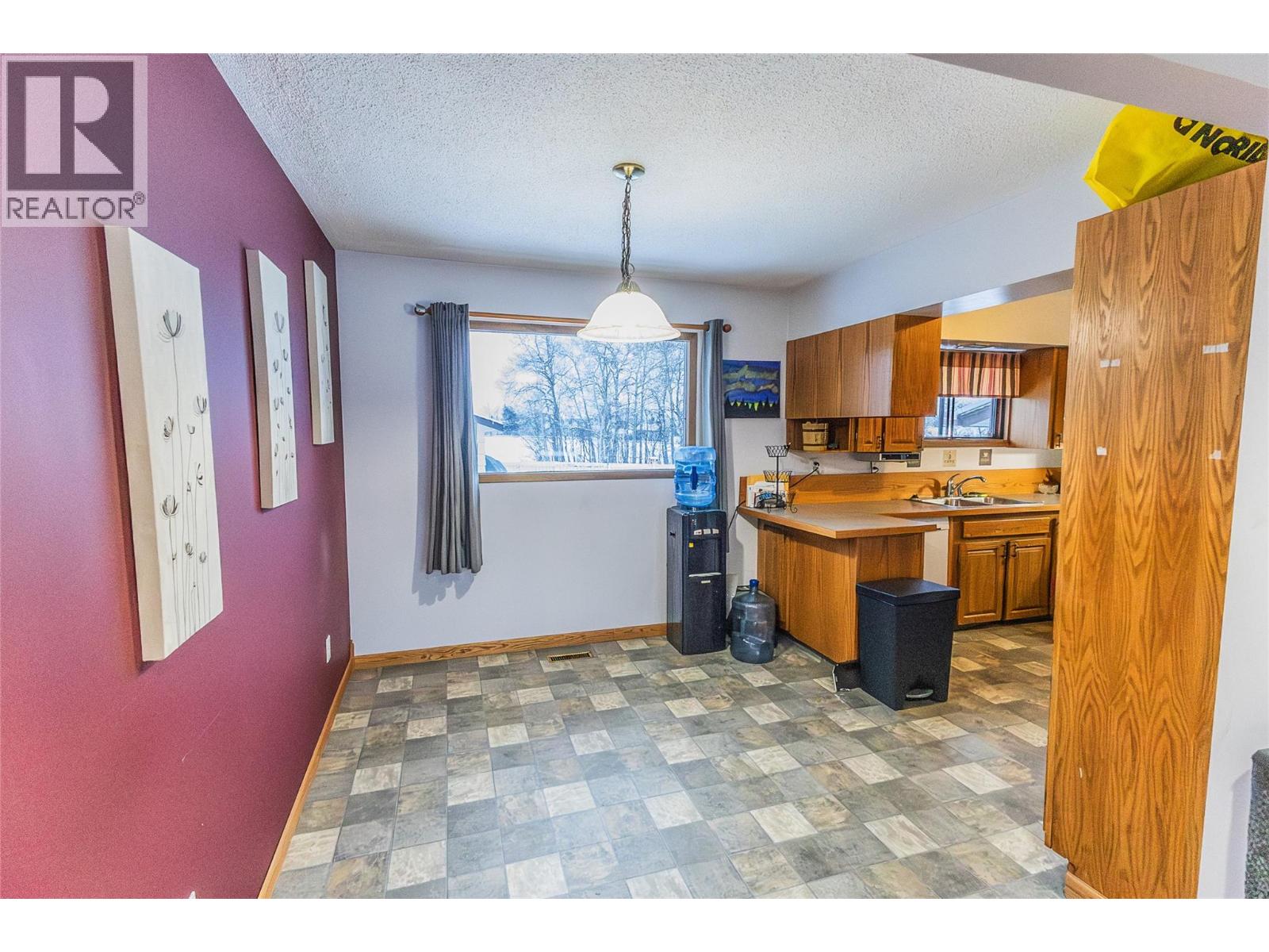 9400 Ravine Drive, Dawson Creek, British Columbia  V1G 3V6 - Photo 6 - 10368961