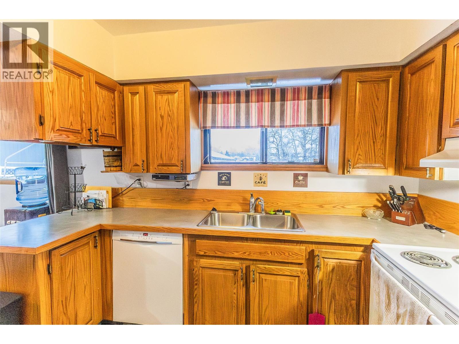 9400 Ravine Drive, Dawson Creek, British Columbia  V1G 3V6 - Photo 9 - 10368961