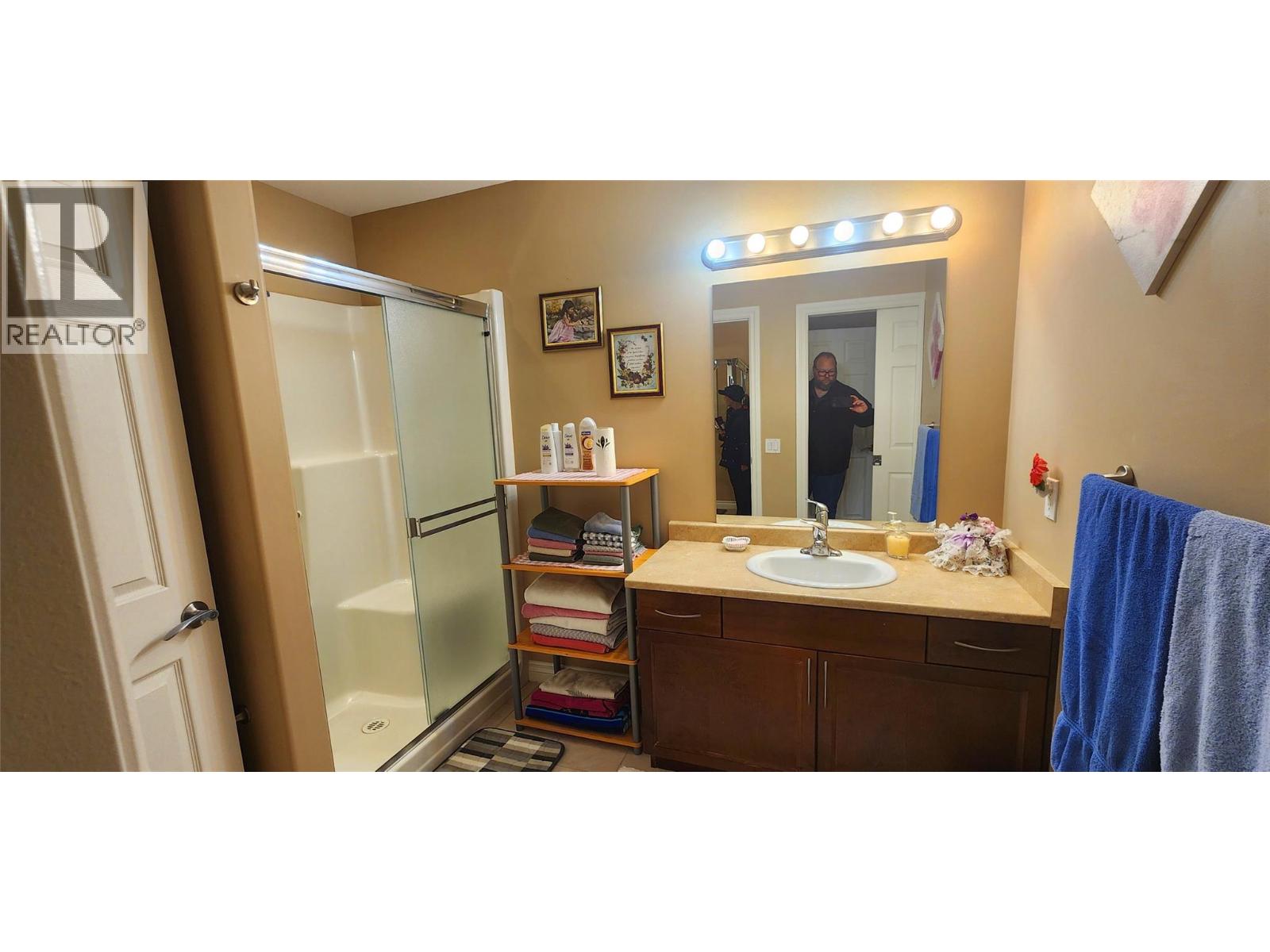 921 Spillway Road Unit# 306b, Oliver, British Columbia  V0H 1T8 - Photo 10 - 10368853