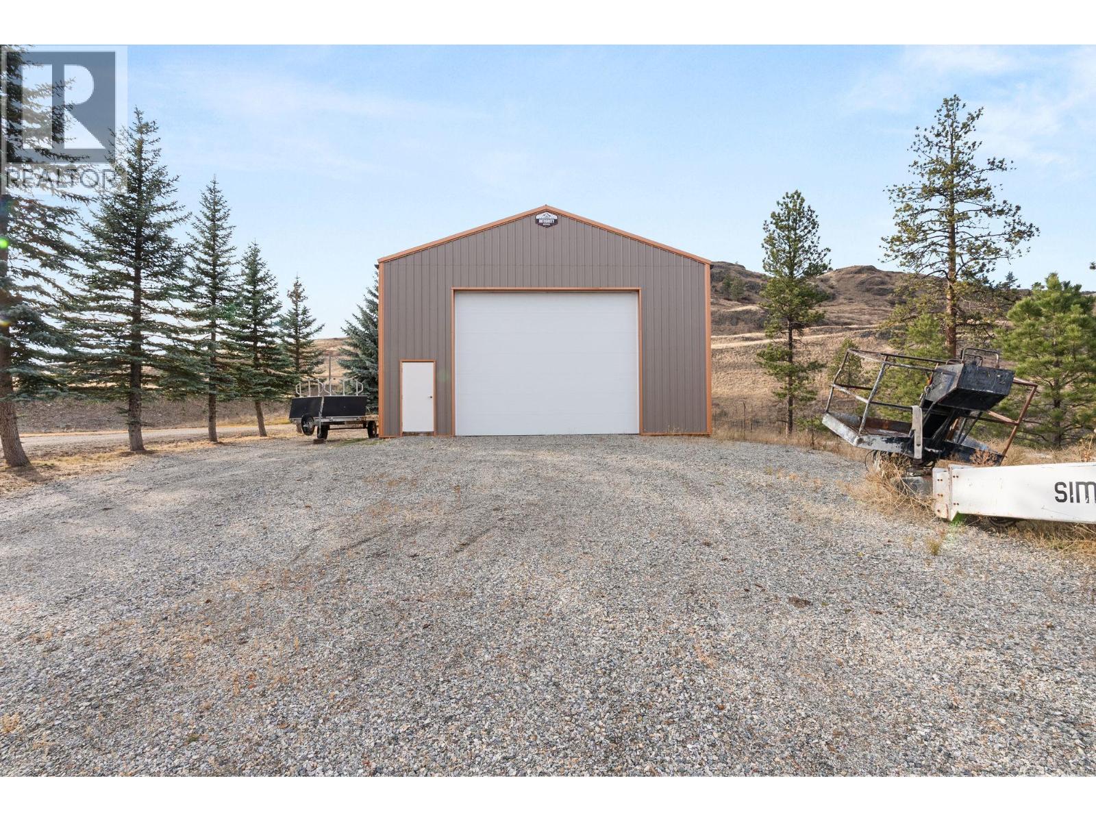 4520 Highway 3, Rock Creek, British Columbia  V0H 1Y0 - Photo 32 - 10368990