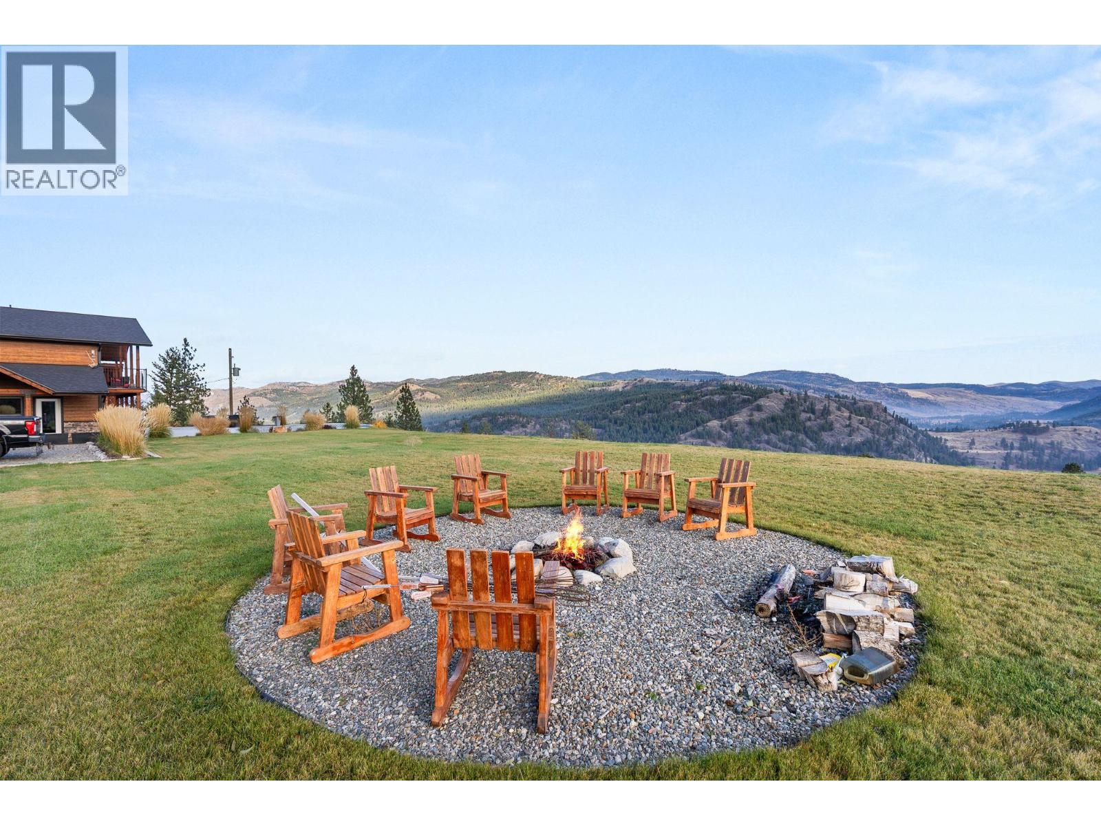 4520 Highway 3, Rock Creek, British Columbia  V0H 1Y0 - Photo 38 - 10368990