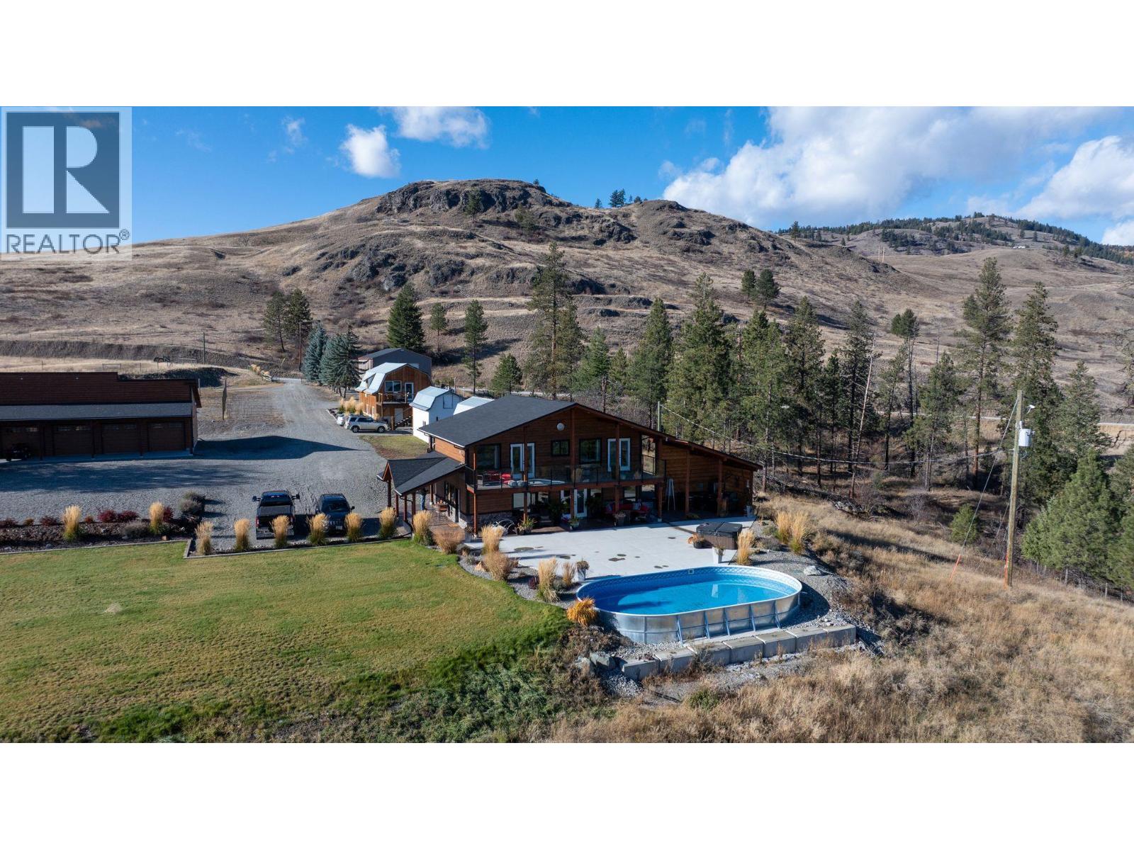 4520 Highway 3, Rock Creek, British Columbia  V0H 1Y0 - Photo 6 - 10368990