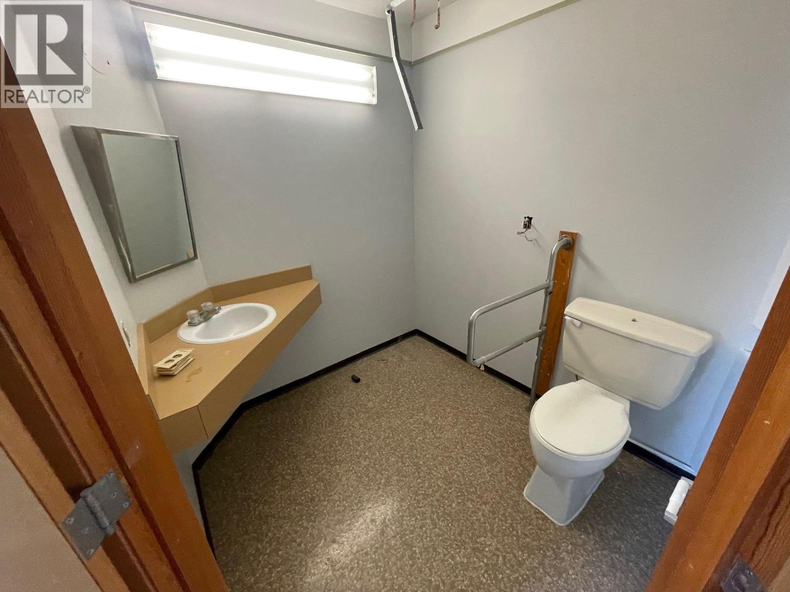 2320 78th Avenue, Grand Forks, British Columbia  V0H 1H2 - Photo 23 - 10368890