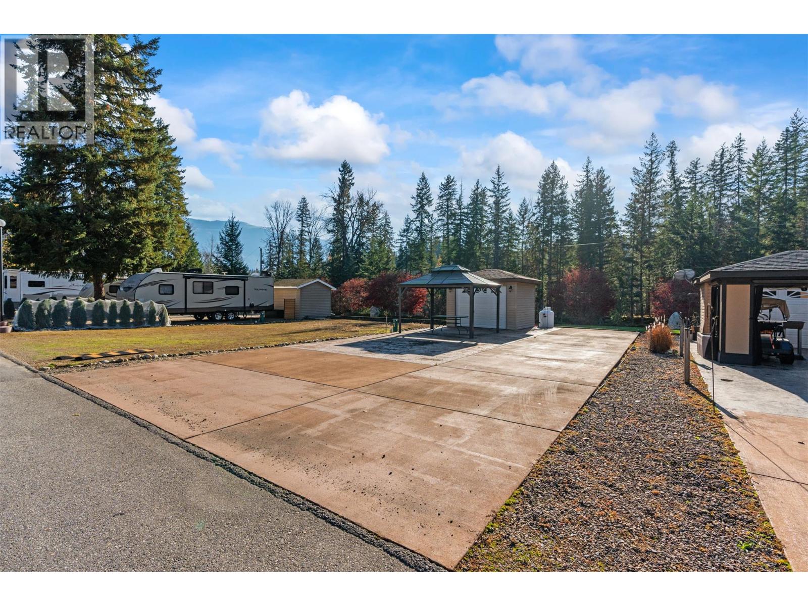 3303 Enderby Mabel Lake Road Unit# Rv Lot 3, Enderby, British Columbia  V0E 1V5 - Photo 1 - 10368937