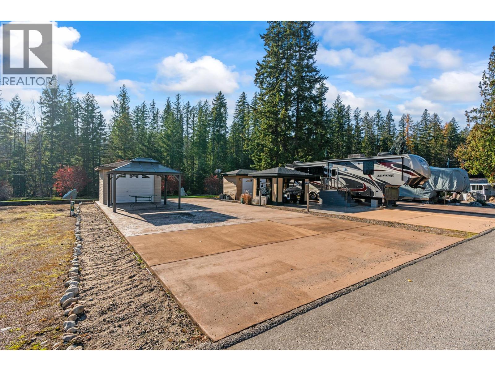 3303 Enderby Mabel Lake Road Unit# Rv Lot 3, Enderby, British Columbia  V0E 1V5 - Photo 17 - 10368937