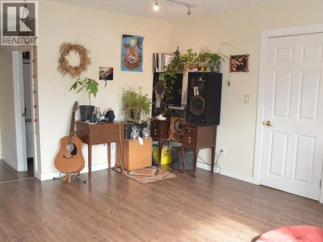 86 7th Avenue, Lillooet, British Columbia  V0K 1V0 - Photo 3 - 10369002