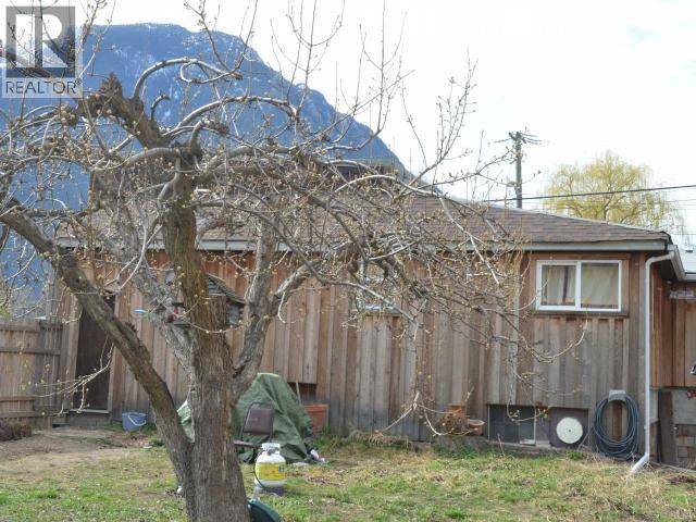 86 7th Avenue, Lillooet, British Columbia  V0K 1V0 - Photo 37 - 10369002