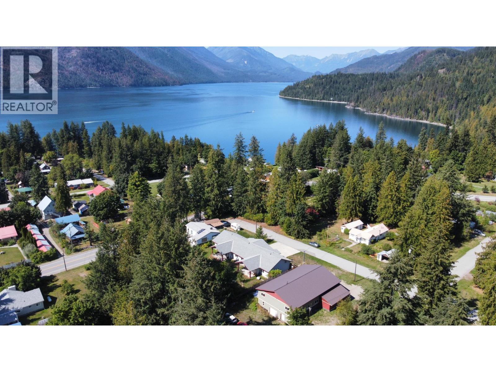 515 9th Avenue, New Denver, British Columbia  V0G 1S0 - Photo 36 - 10367661