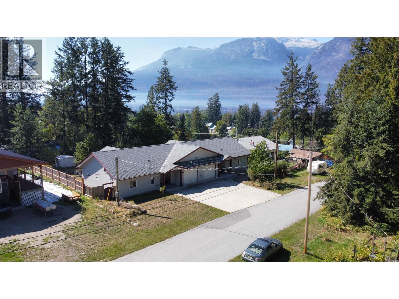 515 9th Avenue, New Denver, British Columbia  V0G 1S0 - Photo 39 - 10367661