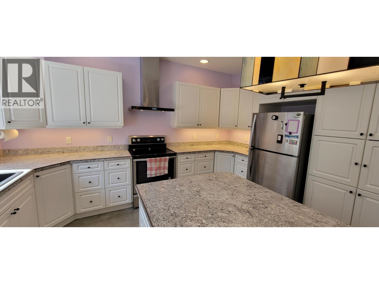 515 9th Avenue, New Denver, British Columbia  V0G 1S0 - Photo 4 - 10367661