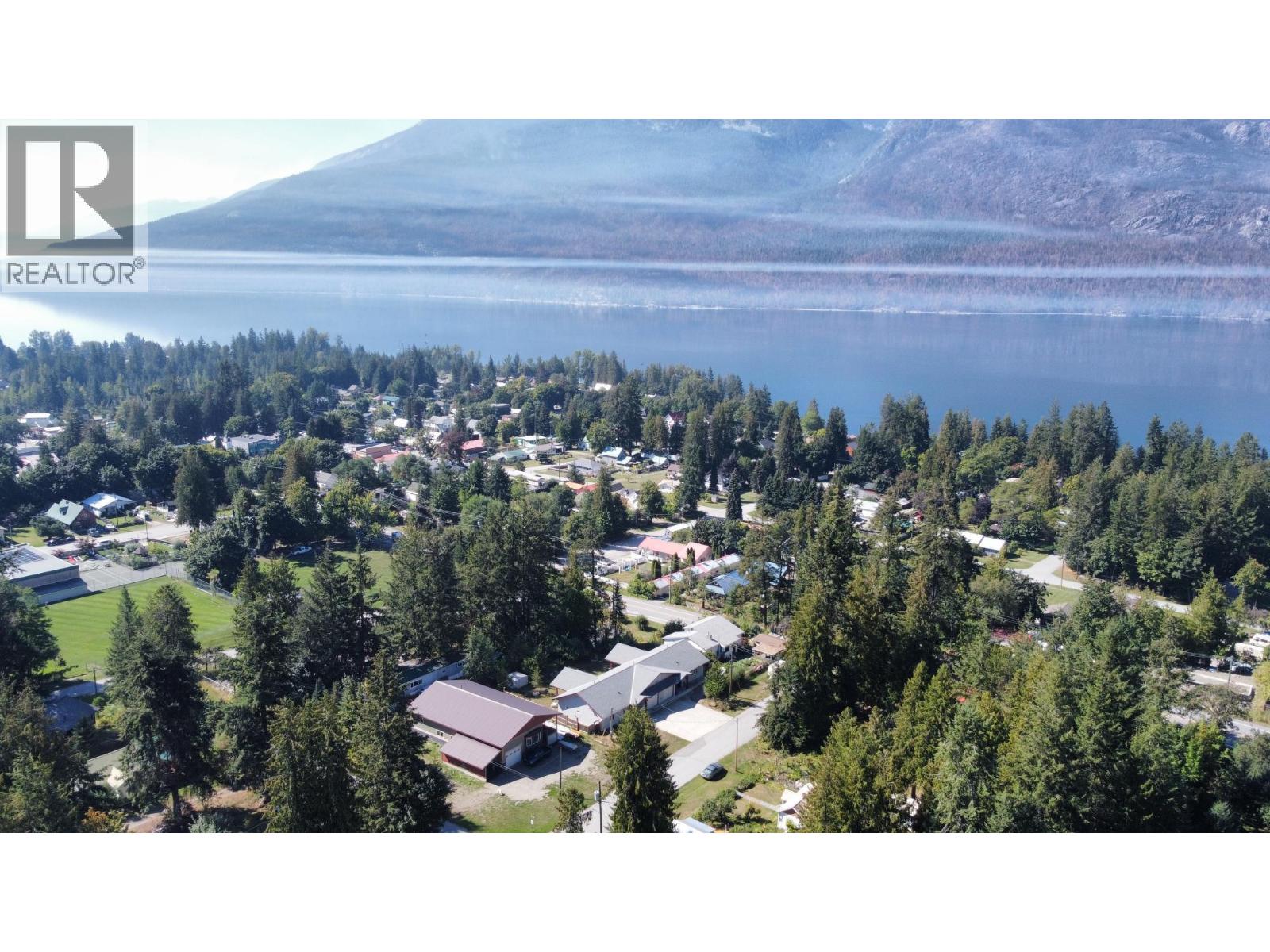 515 9th Avenue, New Denver, British Columbia  V0G 1S0 - Photo 40 - 10367661