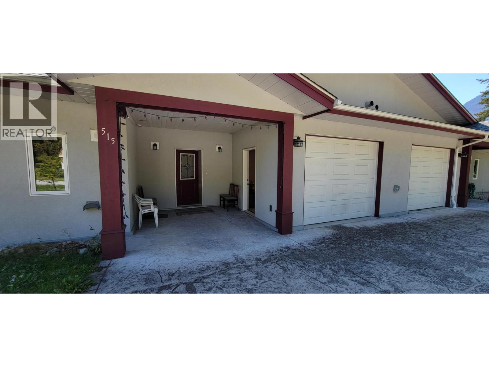 515 9th Avenue, New Denver, British Columbia  V0G 1S0 - Photo 8 - 10367661
