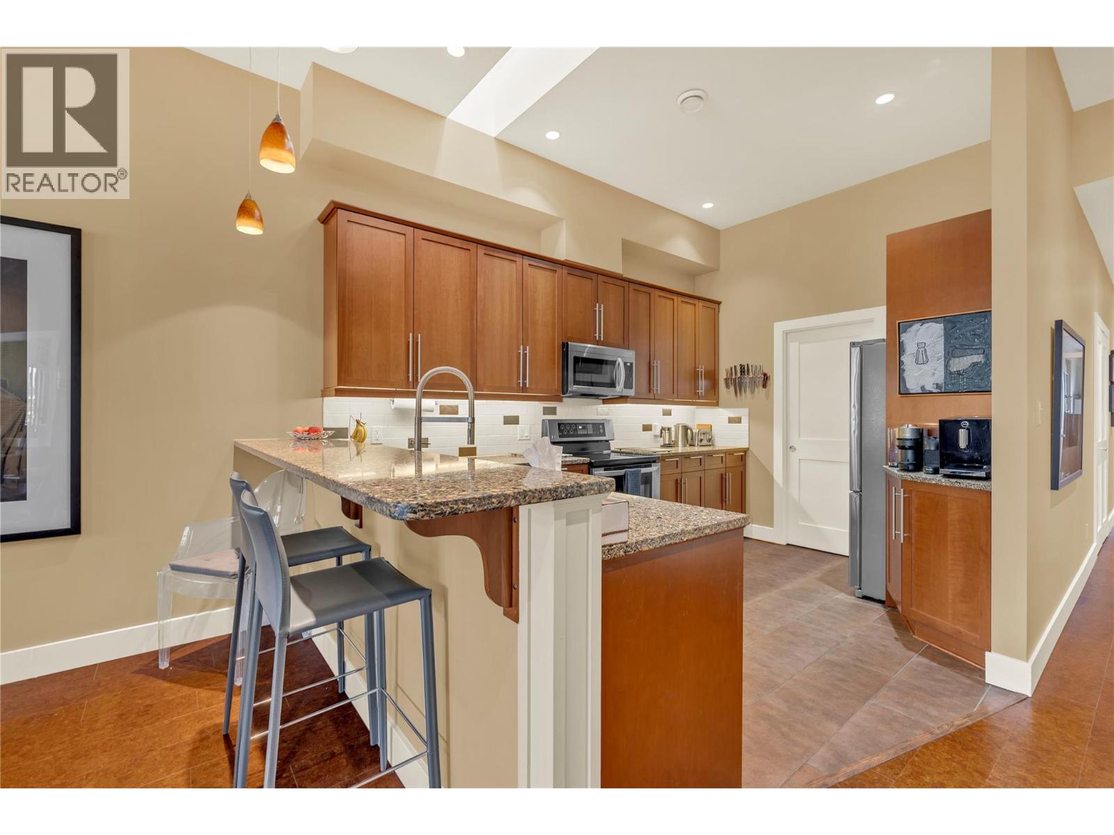 255 Main Street Unit# 301, Penticton, British Columbia  V2A 5B1 - Photo 12 - 10369009