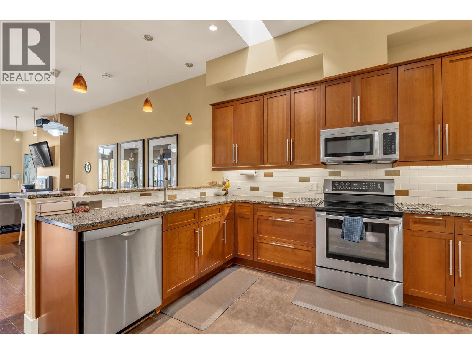 255 Main Street Unit# 301, Penticton, British Columbia  V2A 5B1 - Photo 13 - 10369009