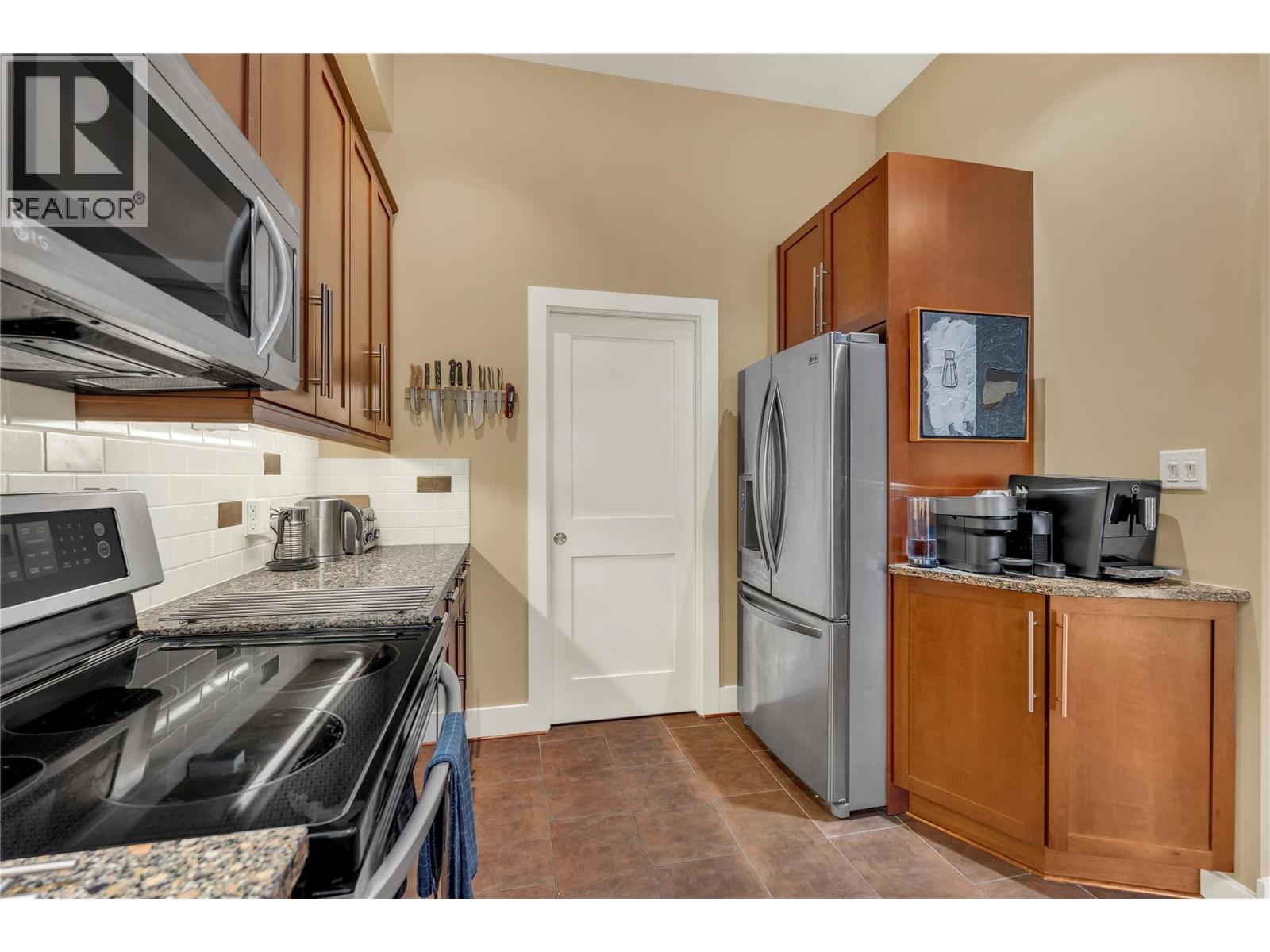 255 Main Street Unit# 301, Penticton, British Columbia  V2A 5B1 - Photo 14 - 10369009