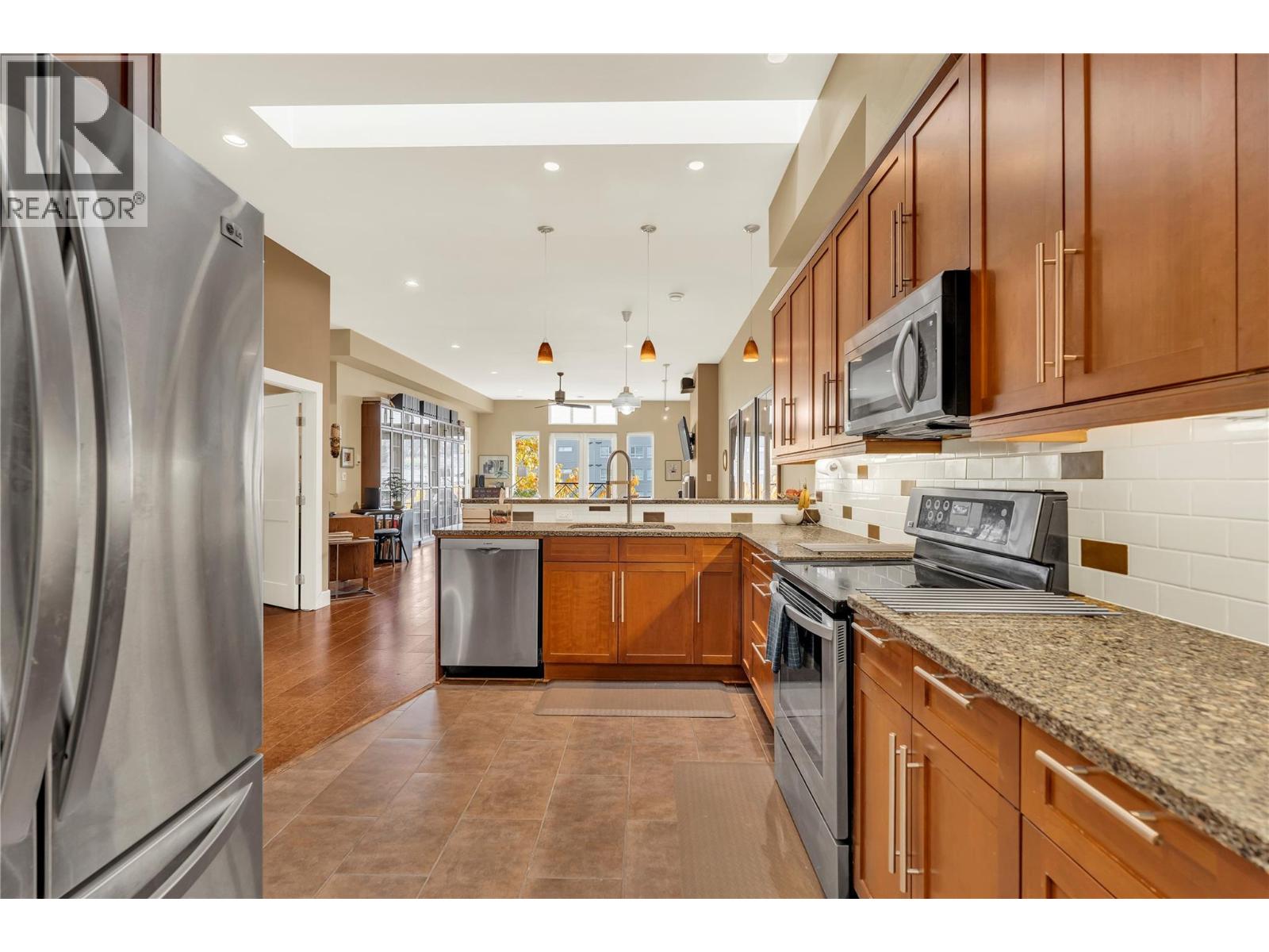 255 Main Street Unit# 301, Penticton, British Columbia  V2A 5B1 - Photo 15 - 10369009