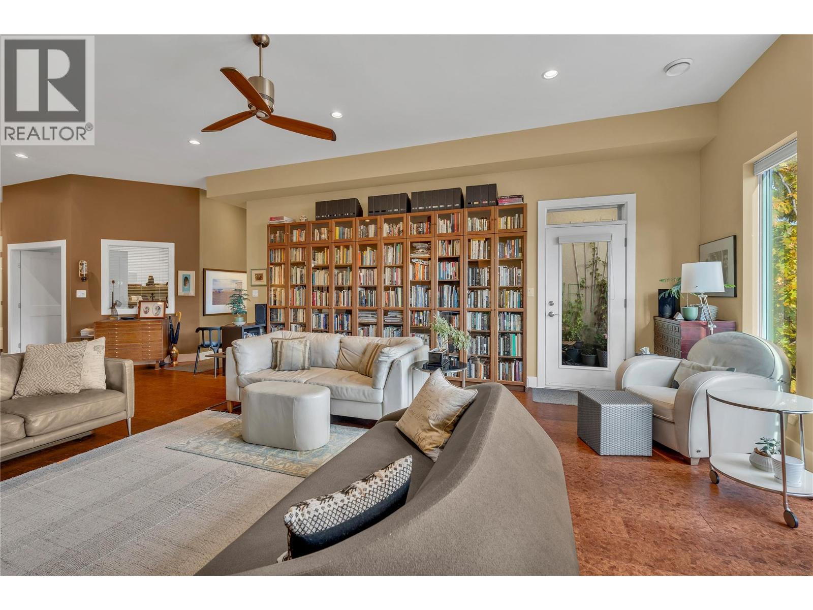 255 Main Street Unit# 301, Penticton, British Columbia  V2A 5B1 - Photo 6 - 10369009