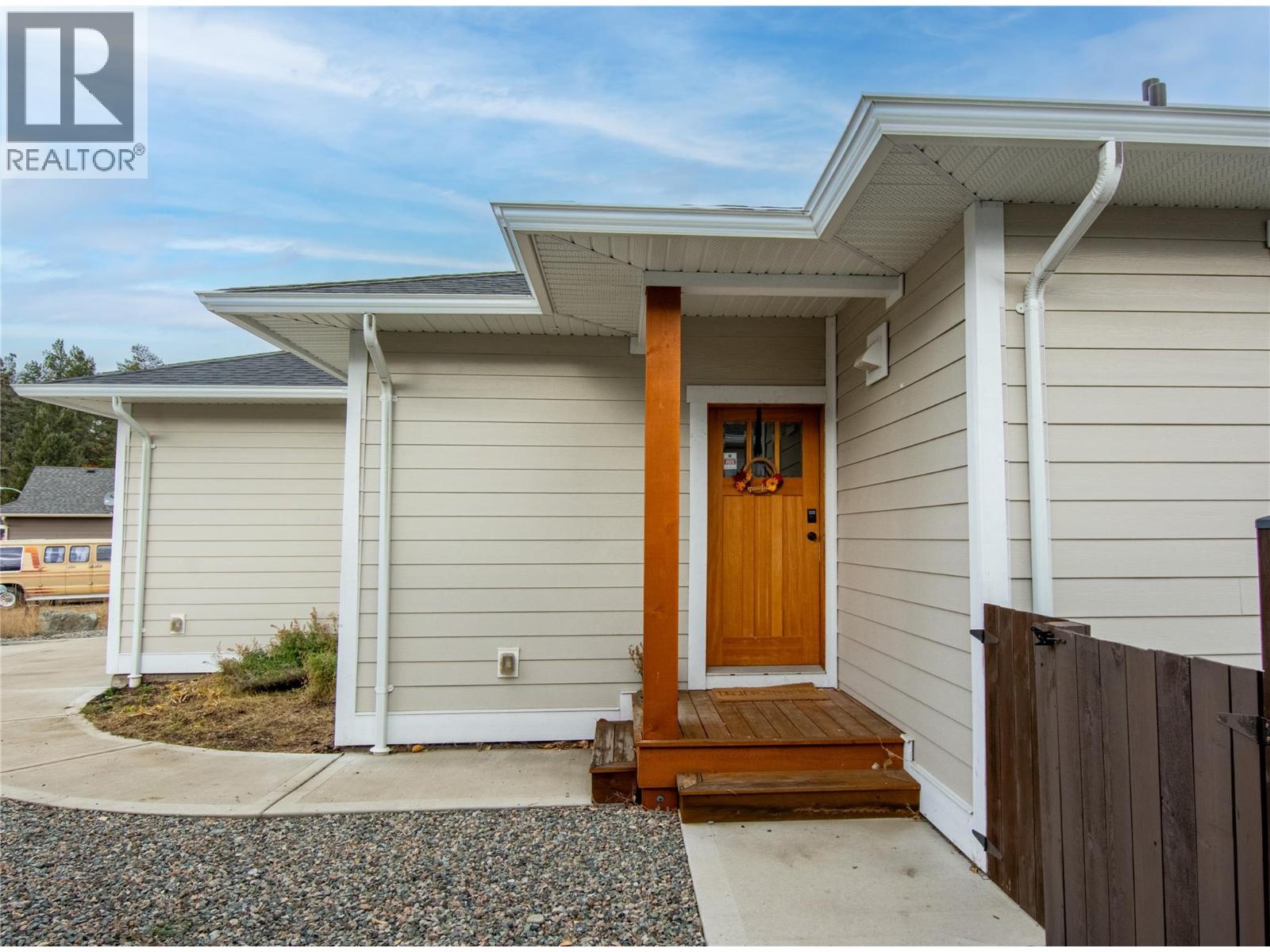 109 Copperhead Road, Princeton, British Columbia  V0X 1W0 - Photo 2 - 10367631