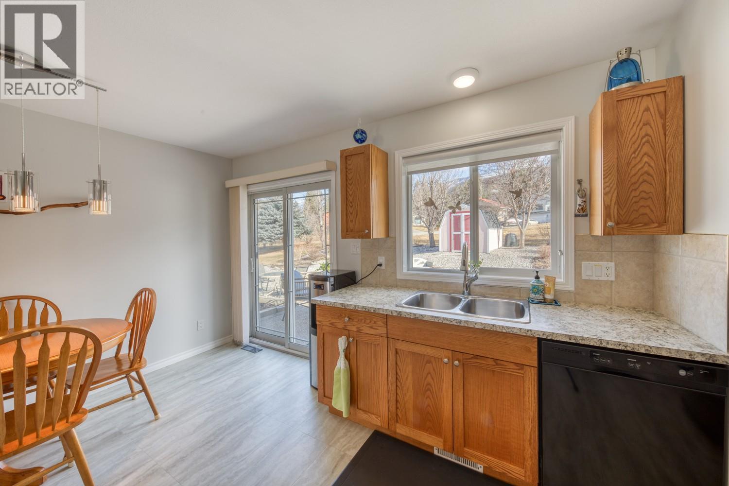 4887 Glen Eagle Drive, Fairmont Hot Springs, British Columbia  V0B 1L1 - Photo 7 - 10368953