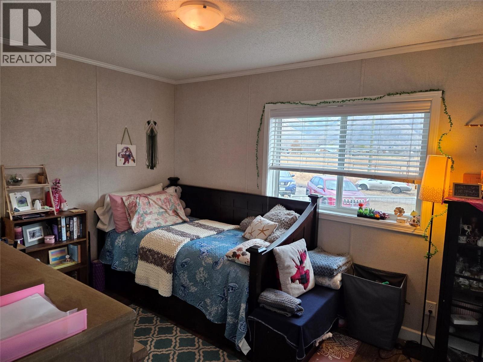 1911 Osprey Lane, Cawston, British Columbia  V0C 1C1 - Photo 2 - 10369032
