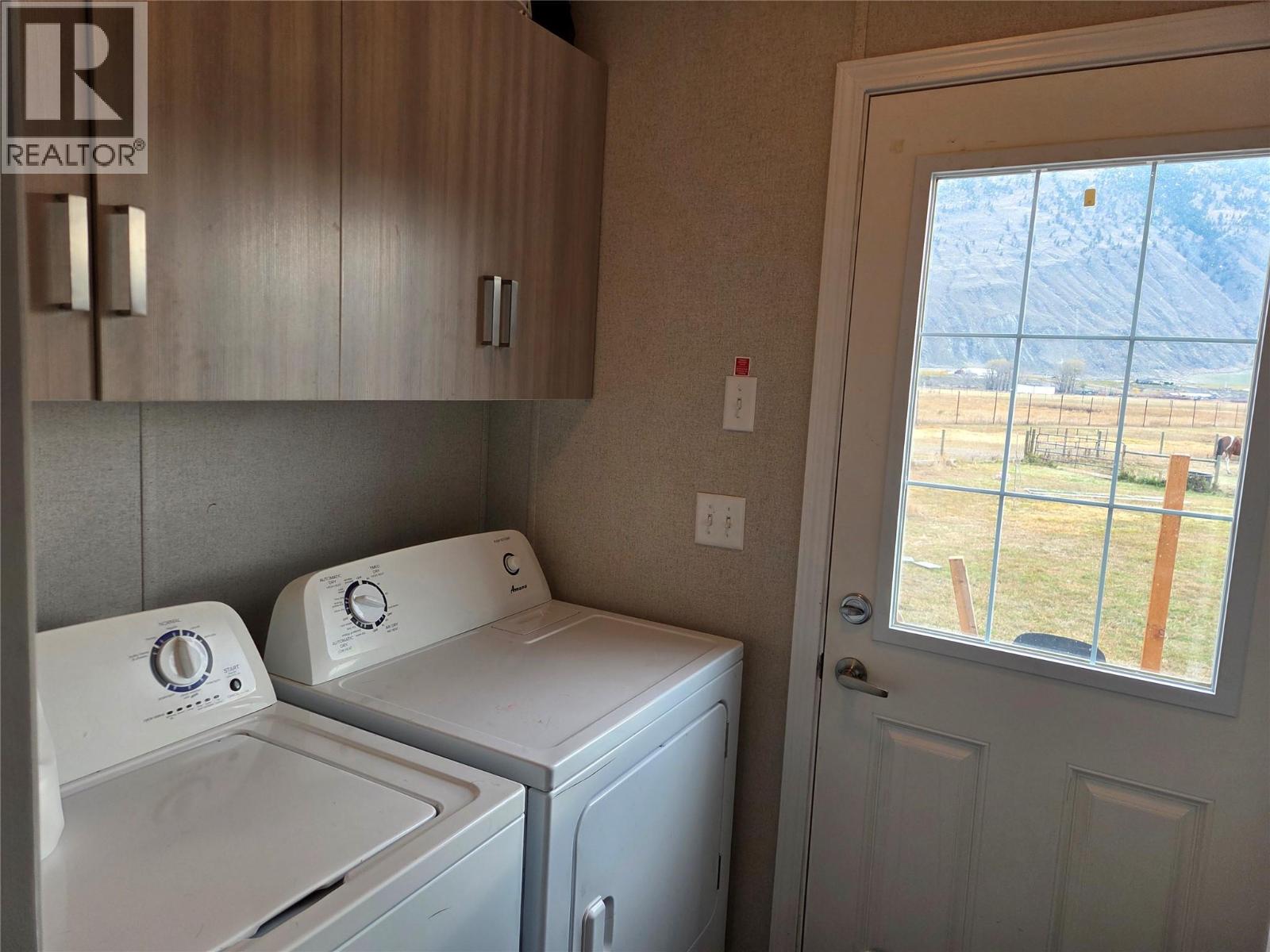 1911 Osprey Lane, Cawston, British Columbia  V0C 1C1 - Photo 4 - 10369032