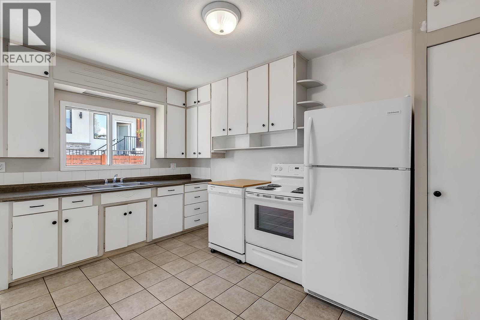 550 Patterson Avenue, Kelowna, British Columbia  V1Y 5C6 - Photo 11 - 10368915