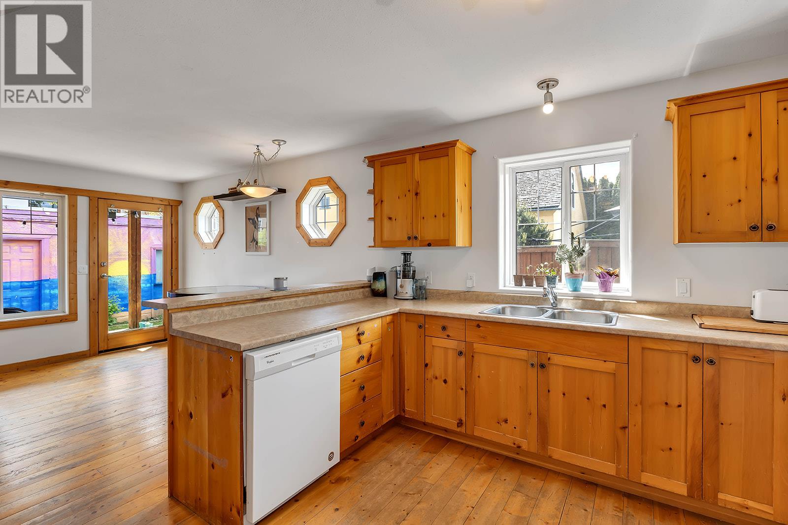 550 Patterson Avenue, Kelowna, British Columbia  V1Y 5C6 - Photo 25 - 10368915