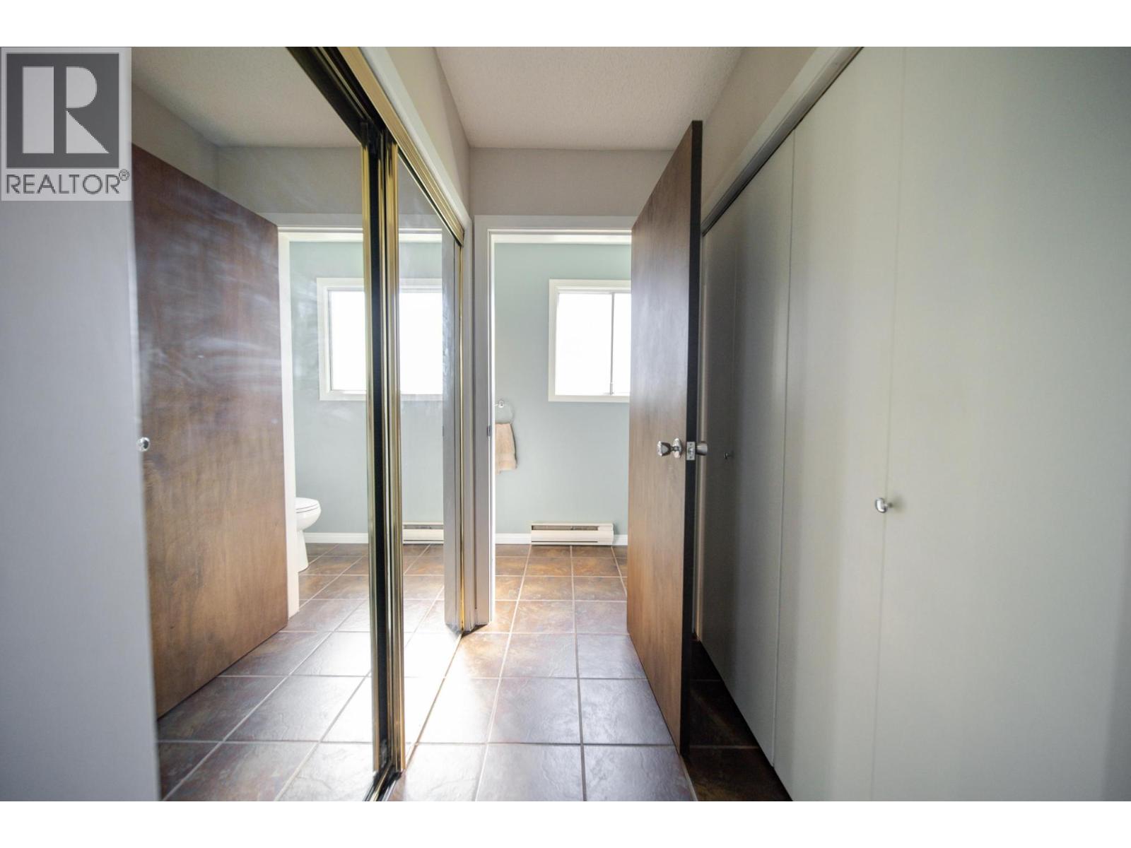 380 Ivy Road, Cranbrook, British Columbia  V1C 6W6 - Photo 13 - 10368944