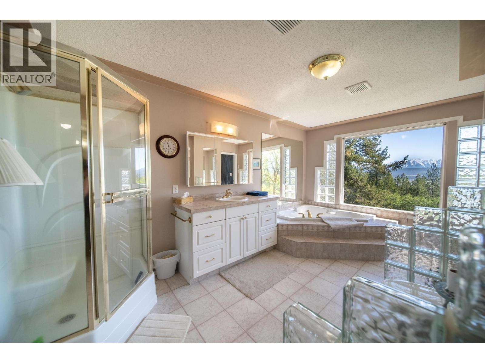 380 Ivy Road, Cranbrook, British Columbia  V1C 6W6 - Photo 21 - 10368944