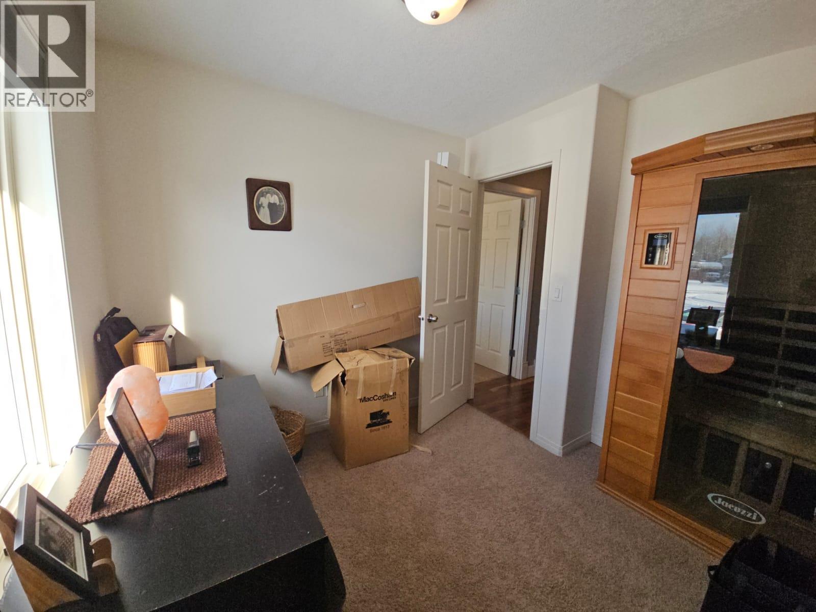 84 Wolverine Avenue, Tumbler Ridge, British Columbia  V0C 2W0 - Photo 44 - 10369099