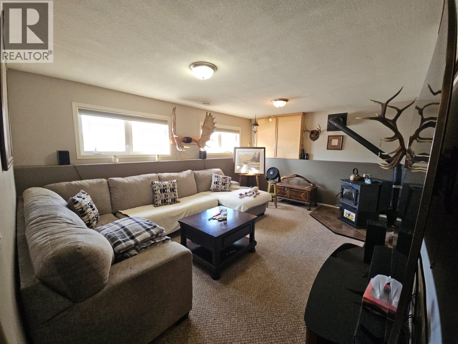 84 Wolverine Avenue, Tumbler Ridge, British Columbia  V0C 2W0 - Photo 47 - 10369099