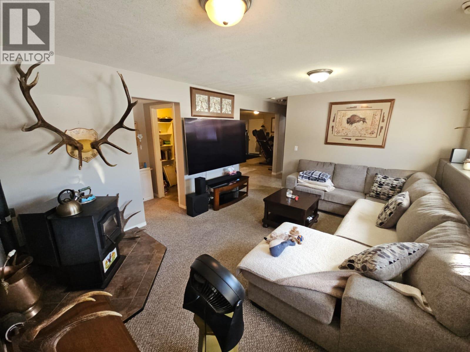 84 Wolverine Avenue, Tumbler Ridge, British Columbia  V0C 2W0 - Photo 49 - 10369099