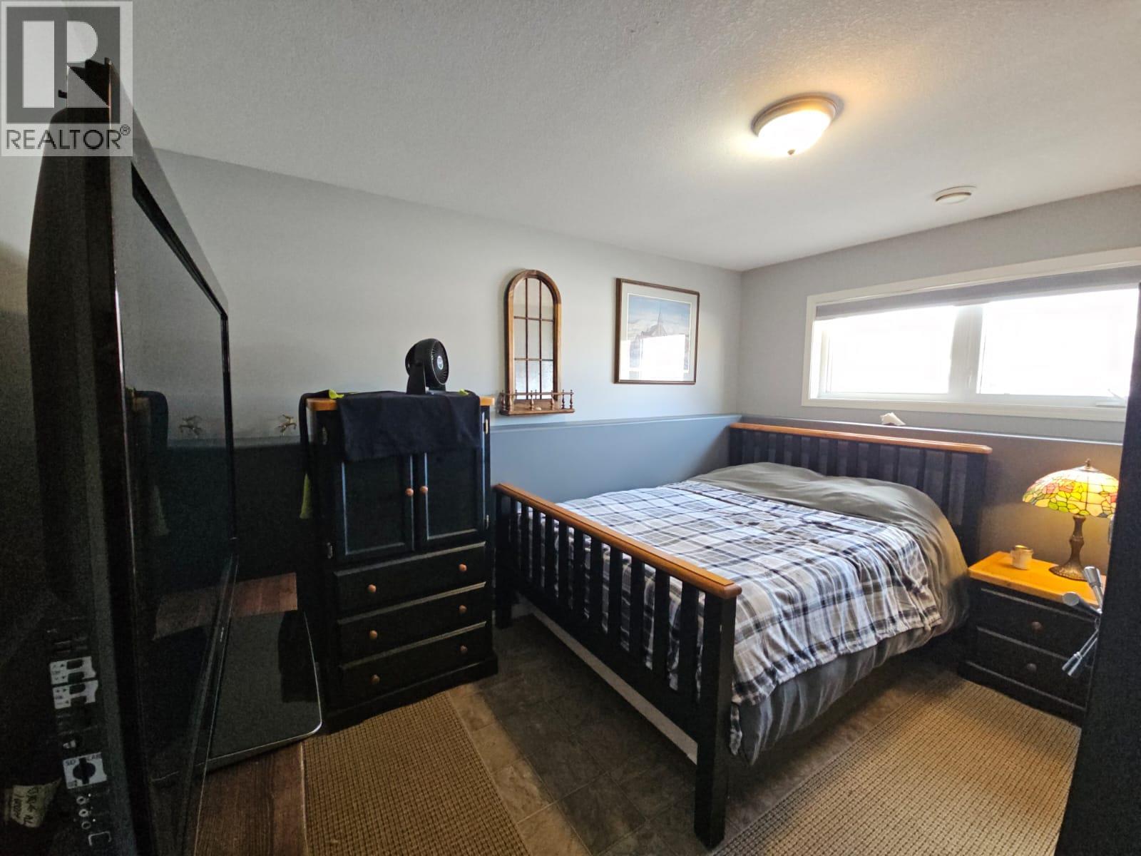 84 Wolverine Avenue, Tumbler Ridge, British Columbia  V0C 2W0 - Photo 58 - 10369099