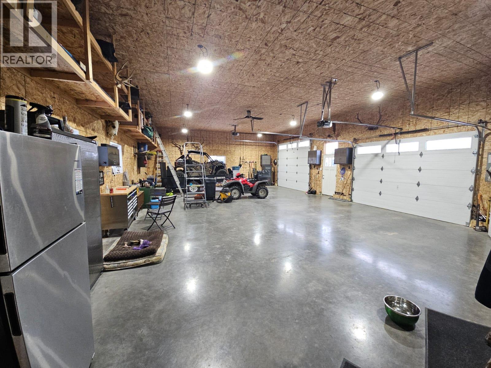84 Wolverine Avenue, Tumbler Ridge, British Columbia  V0C 2W0 - Photo 65 - 10369099