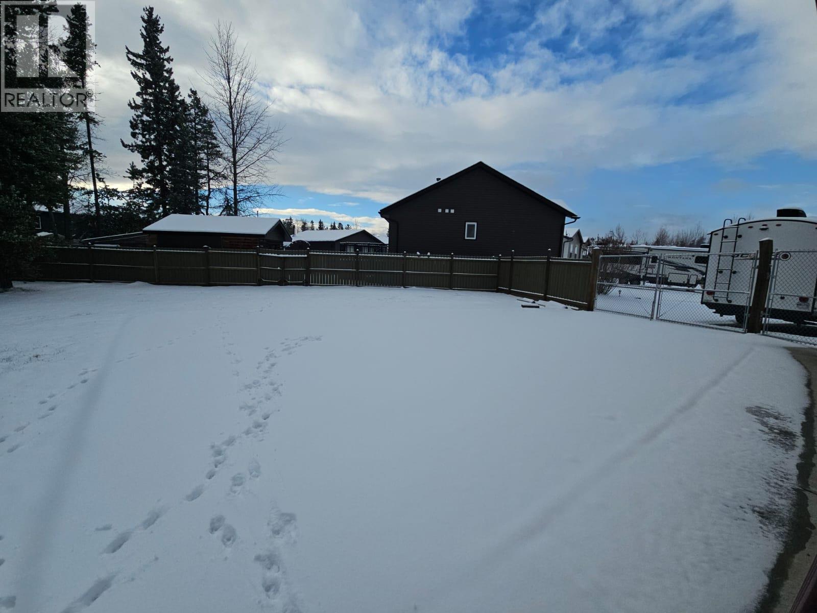 84 Wolverine Avenue, Tumbler Ridge, British Columbia  V0C 2W0 - Photo 66 - 10369099
