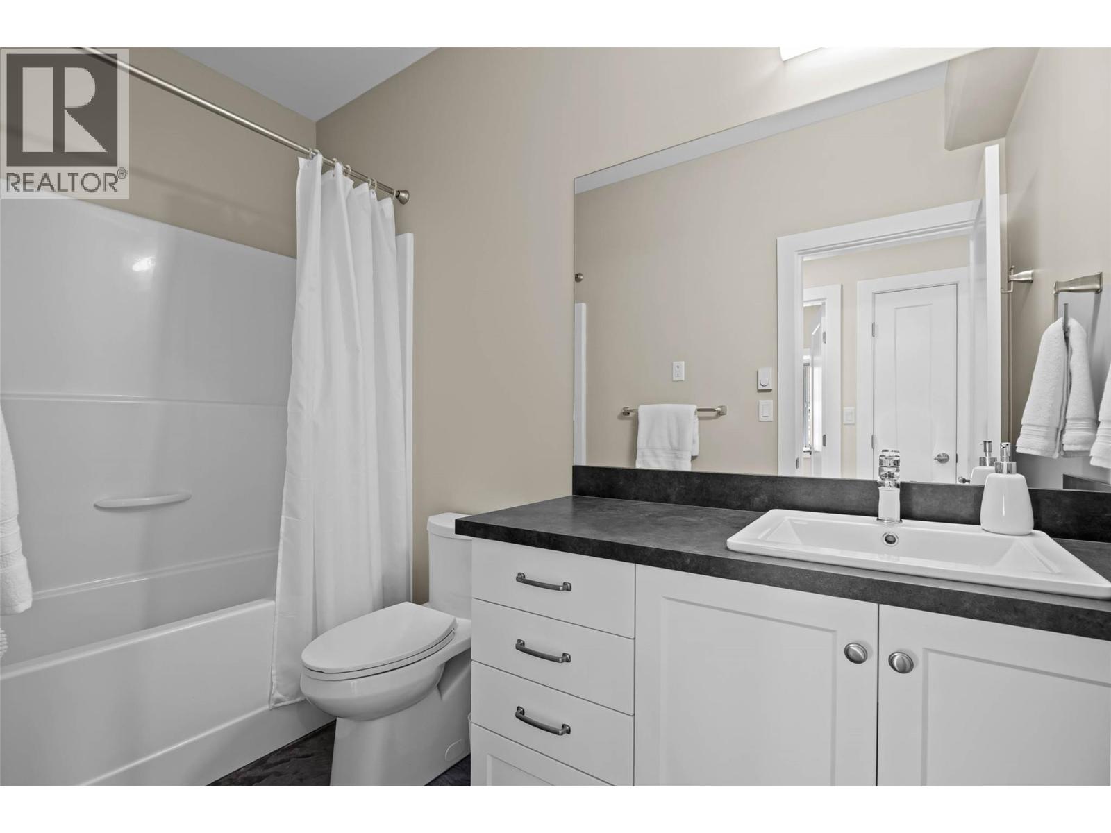 180 Rue Cheval Noir, Kamloops, British Columbia  V1S 0B3 - Photo 39 - 10368929