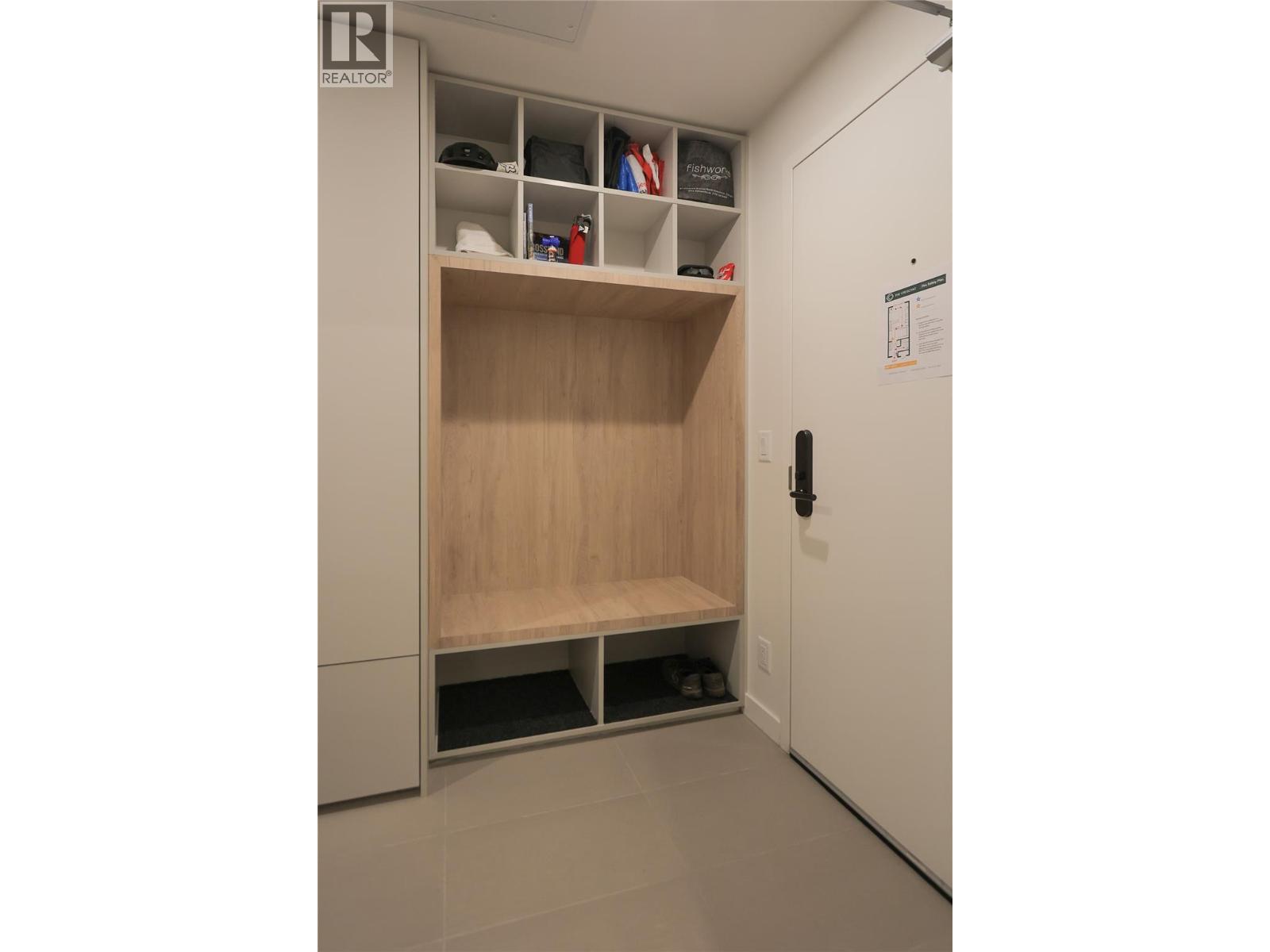 4280 Red Mountain Road Unit# 213, Rossland, British Columbia  V0G 1Y0 - Photo 11 - 10369060