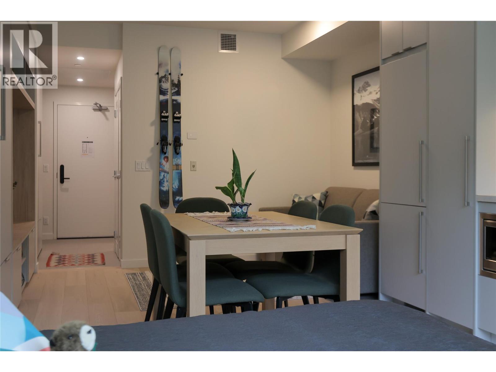 4280 Red Mountain Road Unit# 213, Rossland, British Columbia  V0G 1Y0 - Photo 9 - 10369060