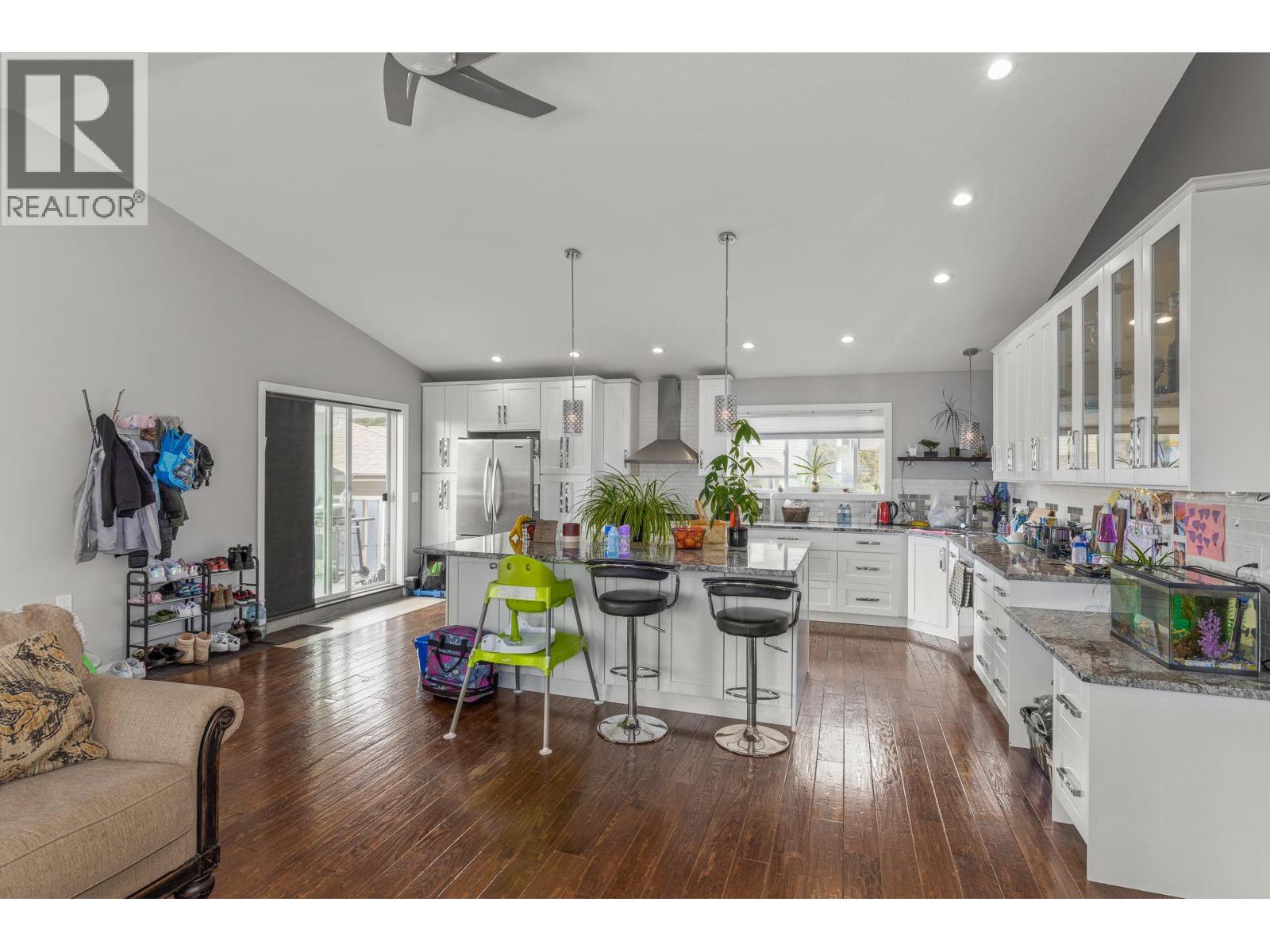 3174 Boucherie Road, West Kelowna, British Columbia  V1Z 2G9 - Photo 14 - 10369084
