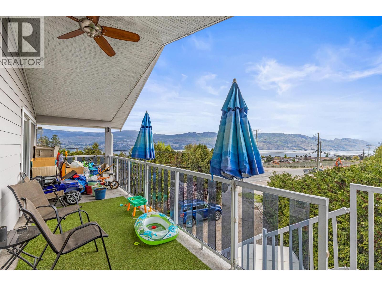 3174 Boucherie Road, West Kelowna, British Columbia  V1Z 2G9 - Photo 2 - 10369084