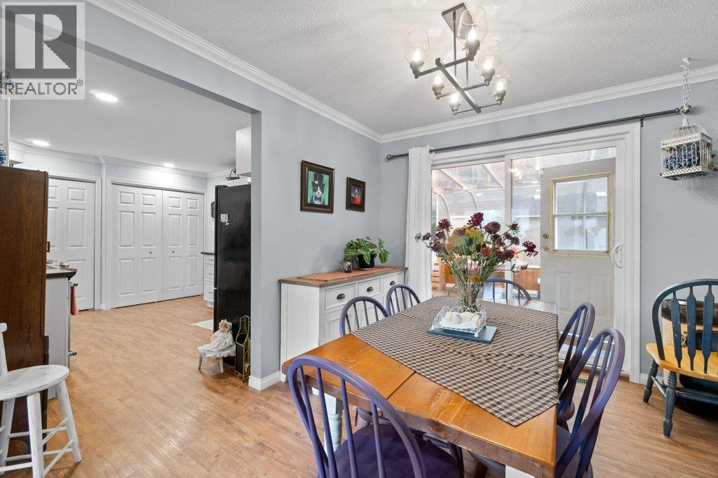 70 18 Street Ne, Salmon Arm, British Columbia  V1E 1P3 - Photo 14 - 10366849