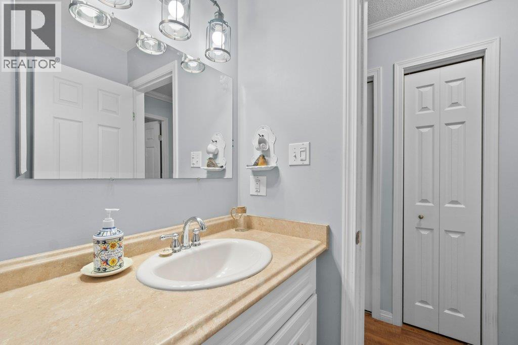 70 18 Street Ne, Salmon Arm, British Columbia  V1E 1P3 - Photo 30 - 10366849