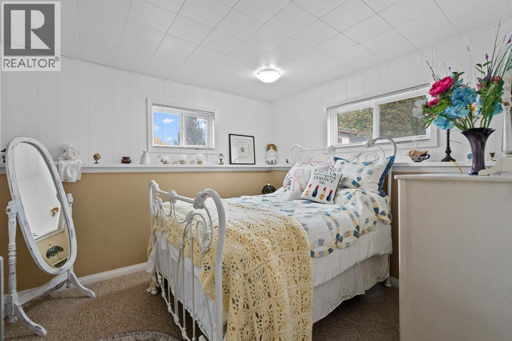 70 18 Street Ne, Salmon Arm, British Columbia  V1E 1P3 - Photo 33 - 10366849