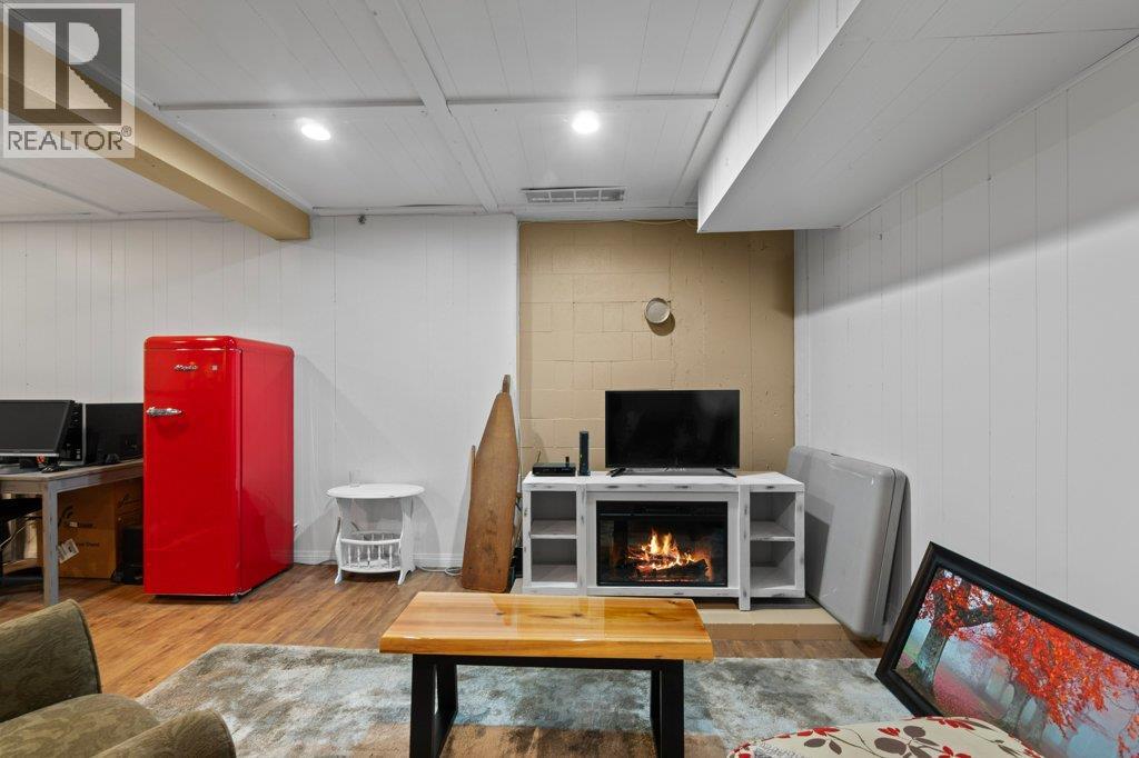 70 18 Street Ne, Salmon Arm, British Columbia  V1E 1P3 - Photo 36 - 10366849