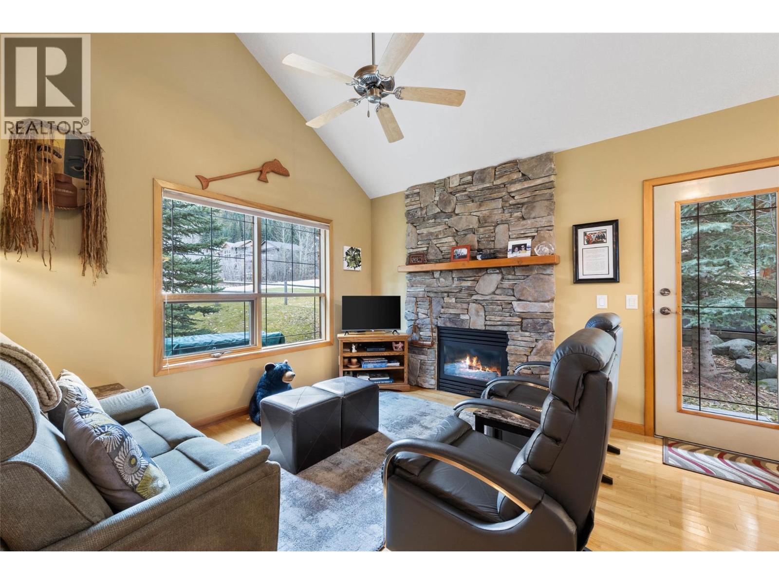 2715 Fairways Drive Unit# 13, Sun Peaks, British Columbia  V0E 5N0 - Photo 11 - 10369149