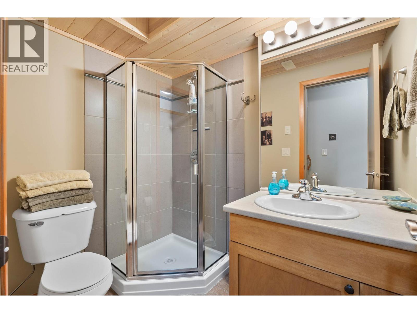 2715 Fairways Drive Unit# 13, Sun Peaks, British Columbia  V0E 5N0 - Photo 31 - 10369149
