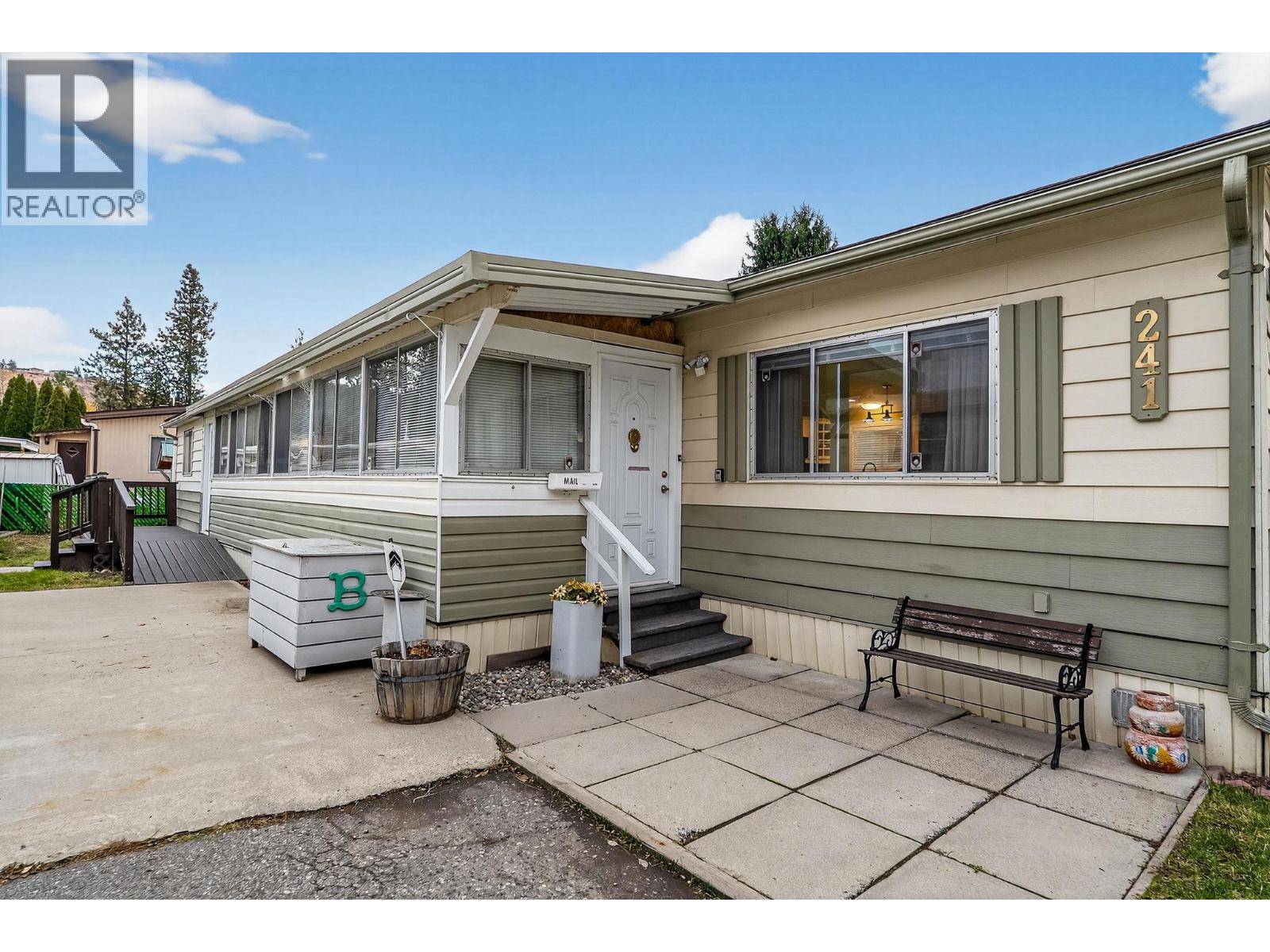 1999 97 Highway S Unit# 241, West Kelowna, British Columbia  V1Z 1B2 - Photo 37 - 10368992