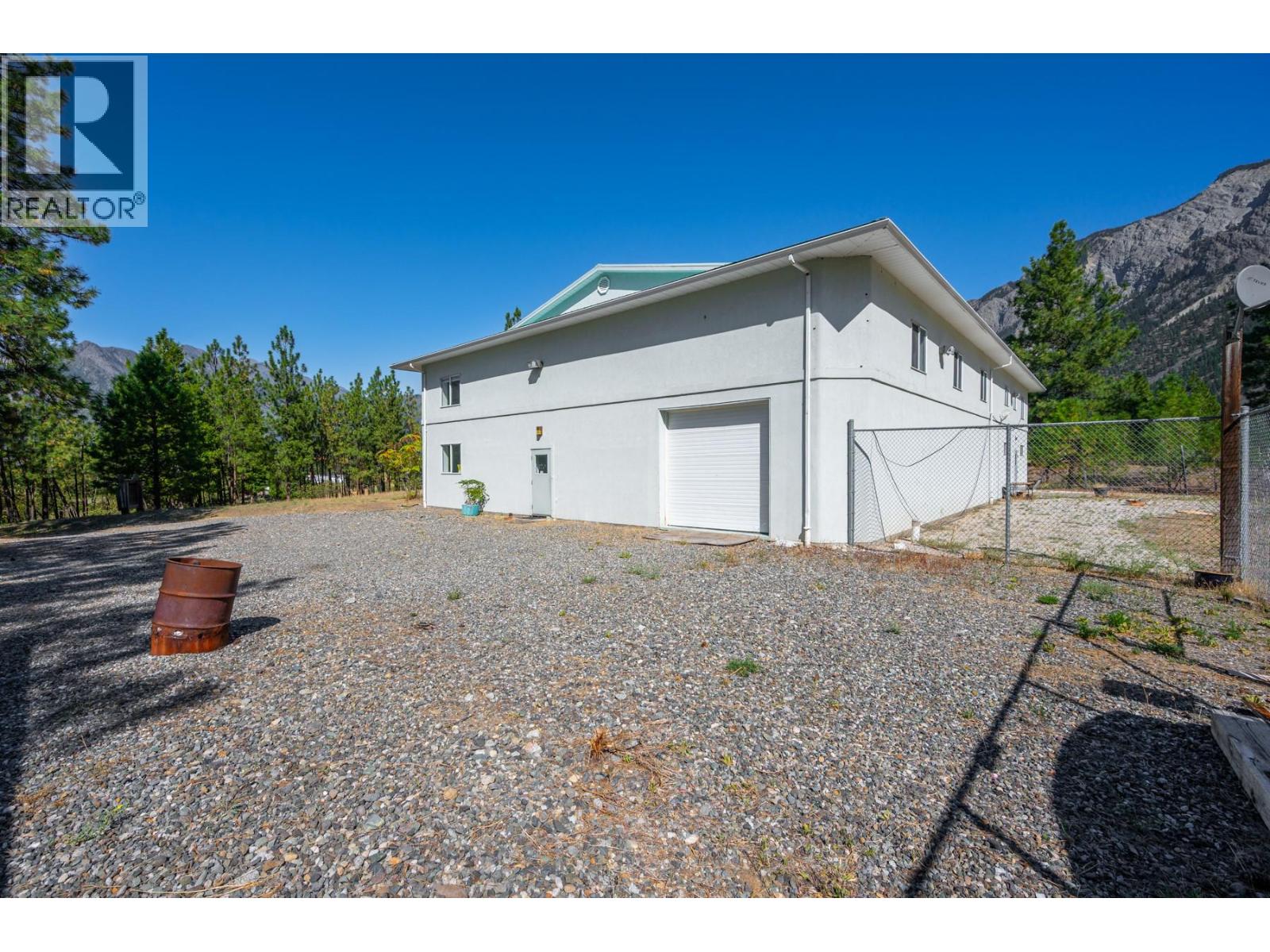 285 Jones Road, Lillooet, British Columbia  V0K 1V0 - Photo 18 - 10369168